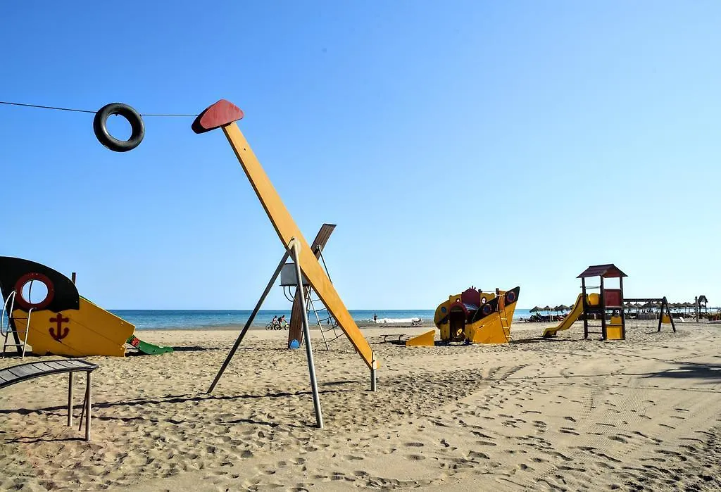 Luxury Pacifico En Primera Linea De Playa 호텔 말라가