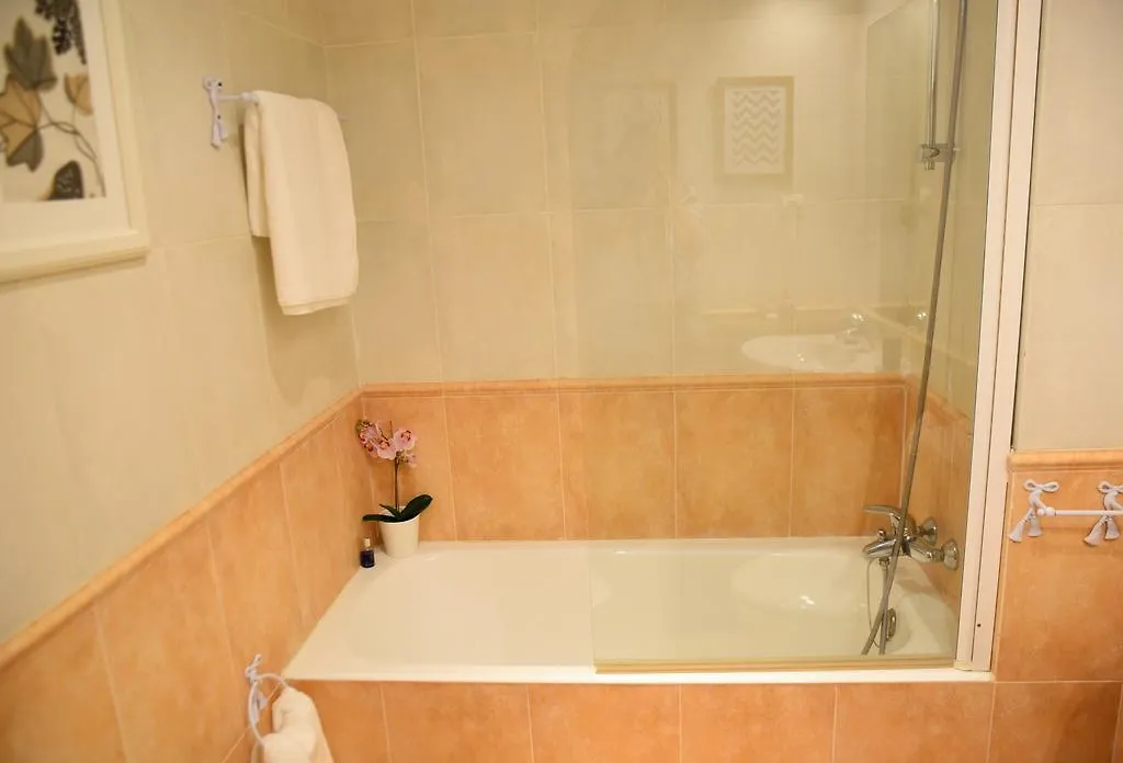 Lejlighed Luxury Pacifico En Primera Linea De Playa Hotel Málaga